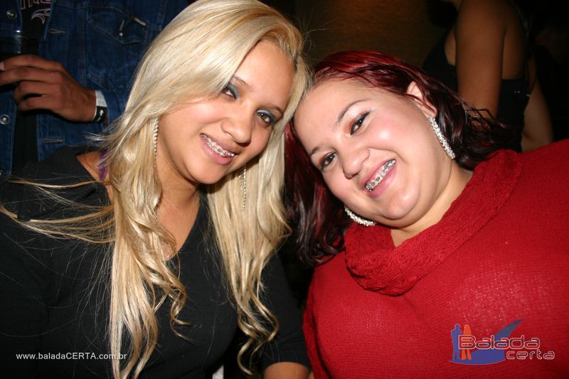 Balada: Fotos de s�bado no Ca	�apa em Valpara�zo - GO