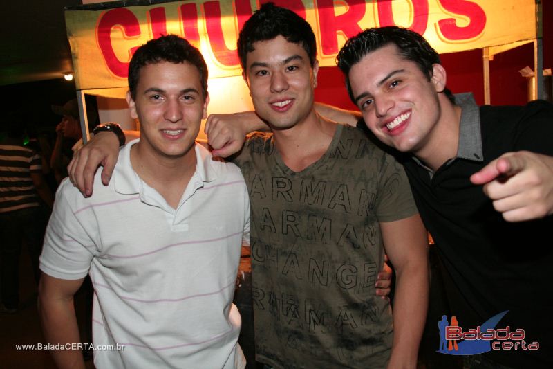 Balada: Niver do Ronald em Bras�lia - DF
