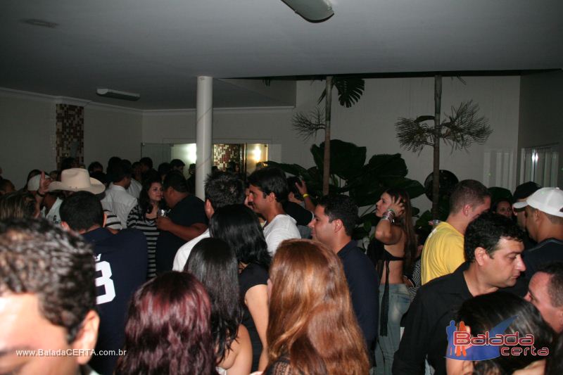 Balada: October Night Niver do Fabinho em Bras�lia - DF