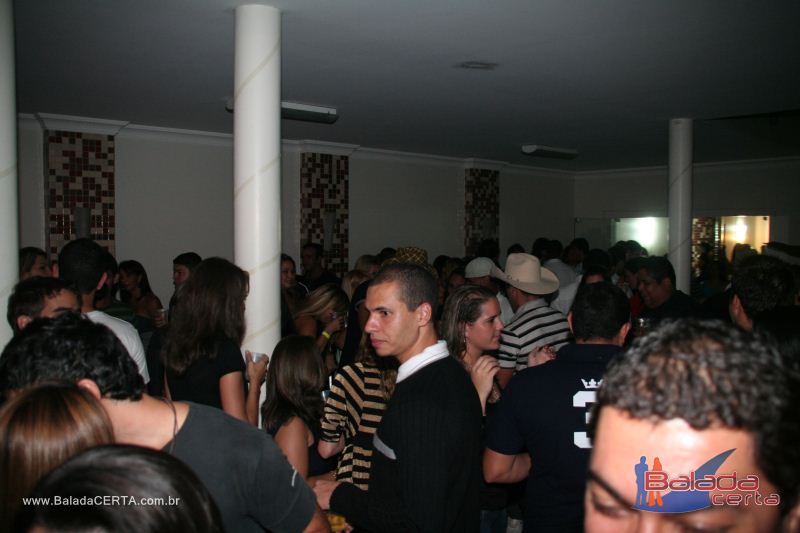 Balada: October Night Niver do Fabinho em Bras�lia - DF