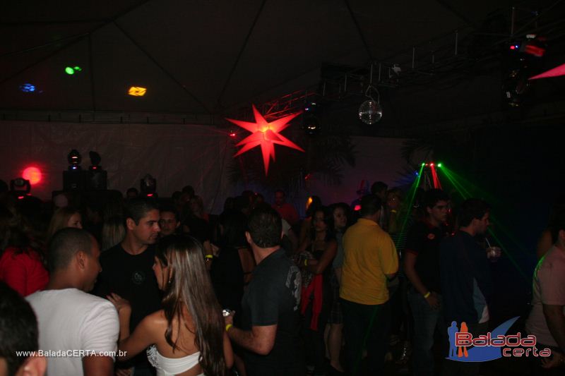 Balada: October Night Niver do Fabinho em Bras�lia - DF