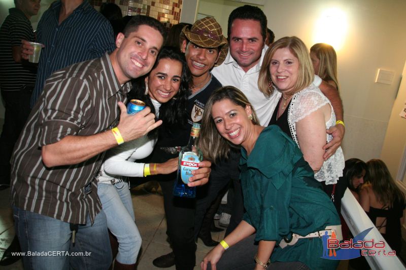 Balada: October Night Niver do Fabinho em Bras�lia - DF