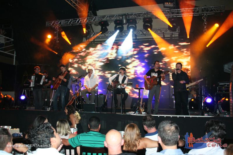 Balada: Show de Chit�ozinho & Xoror� na Via Stadium em Taguatinga - DF