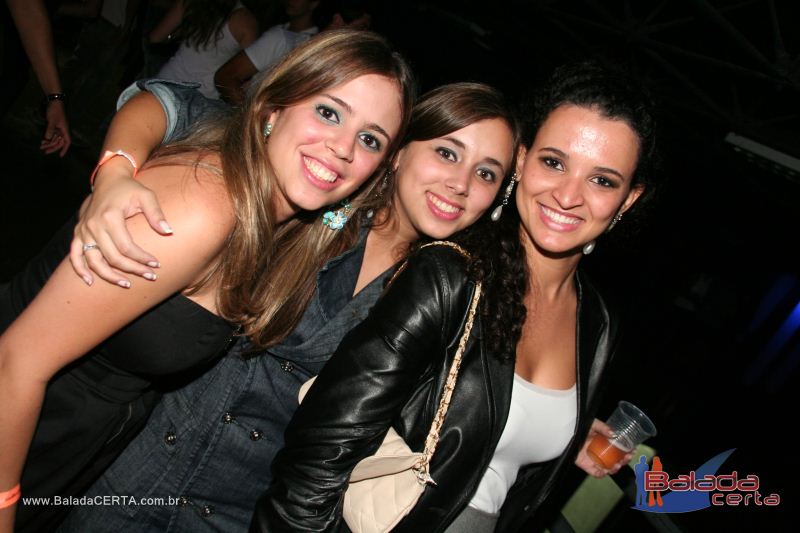 Balada: Violada Universit�ria - Guilherme & Giulliano