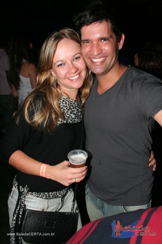 Balada: Violada Universit�ria - Guilherme & Giulliano