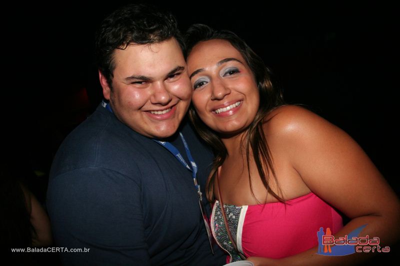 Balada: Violada Universit�ria - Guilherme & Giulliano
