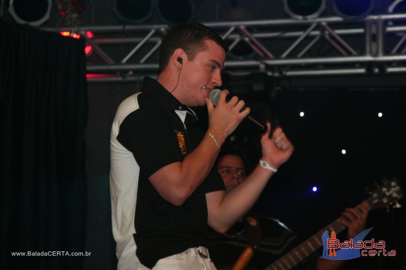 Balada: Violada Universit�ria - Guilherme & Giulliano