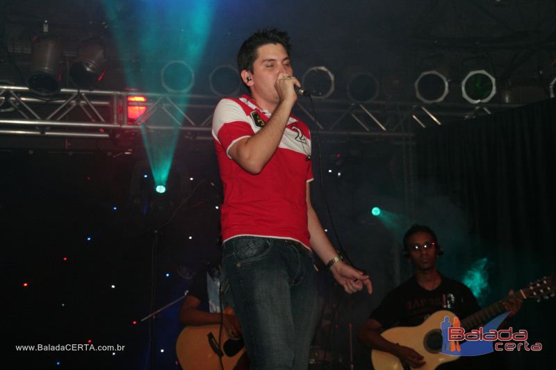 Balada: Violada Universit�ria - Guilherme & Giulliano