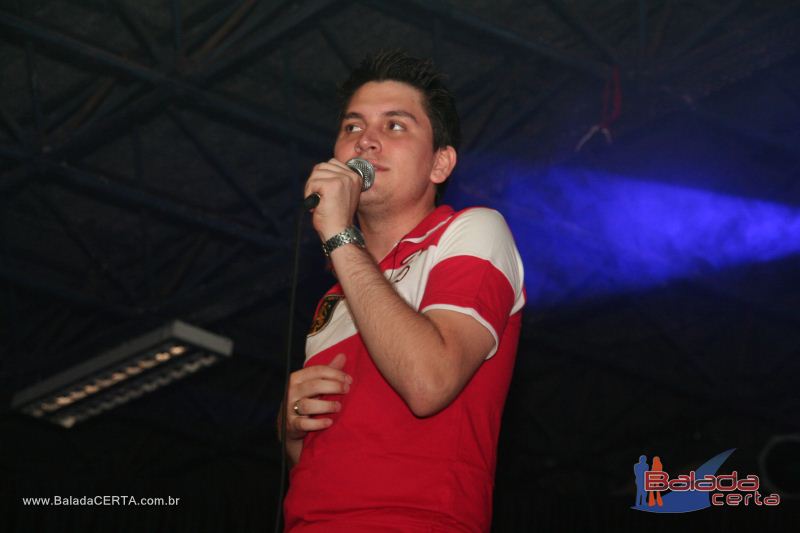 Balada: Violada Universit�ria - Guilherme & Giulliano