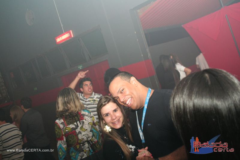 Balada: Violada Universit�ria - Guilherme & Giulliano