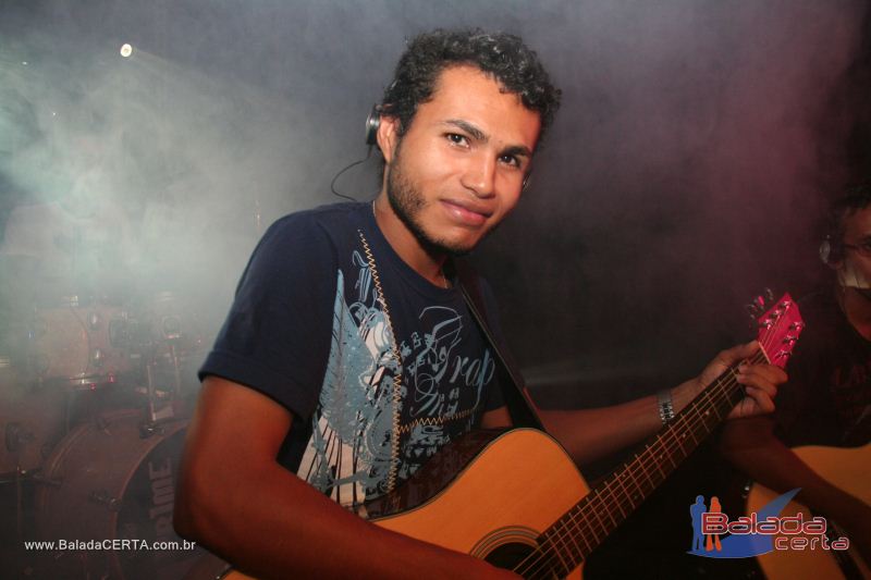 Balada: Violada Universit�ria - Guilherme & Giulliano