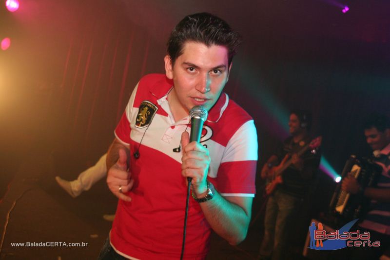 Balada: Violada Universit�ria - Guilherme & Giulliano