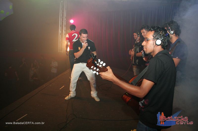 Balada: Violada Universit�ria - Guilherme & Giulliano