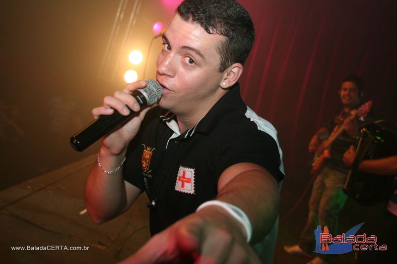 Balada: Violada Universit�ria - Guilherme & Giulliano