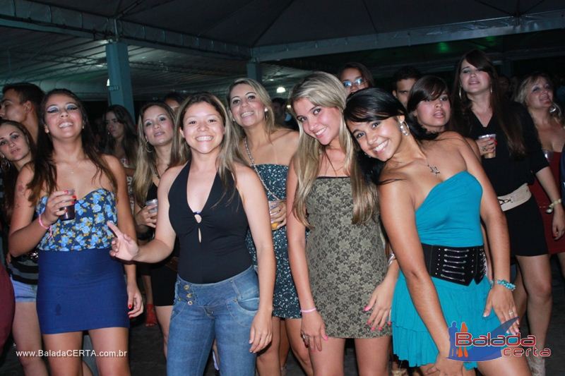 Balada: Balada Sertaneja com Cleber & Cauan em Luzi�nia - GO