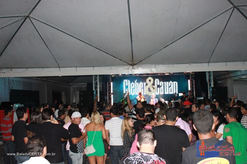 Balada: Balada Sertaneja com Cleber & Cauan em Luzi�nia - GO