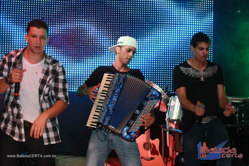 Balada: Balada Sertaneja com Cleber & Cauan em Luzi�nia - GO