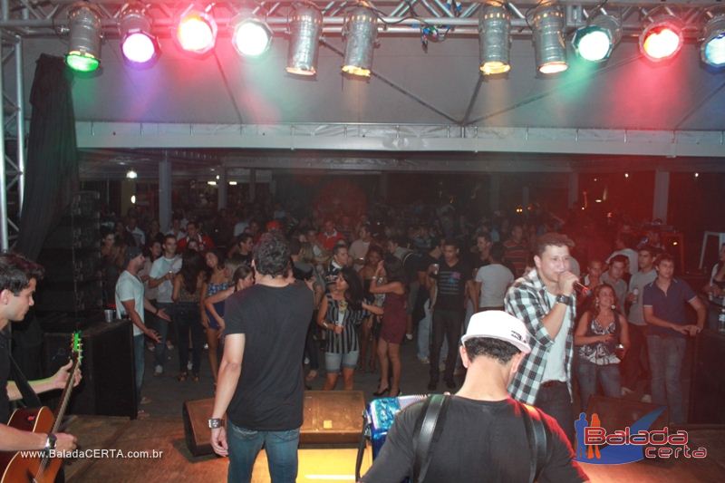 Balada: Balada Sertaneja com Cleber & Cauan em Luzi�nia - GO