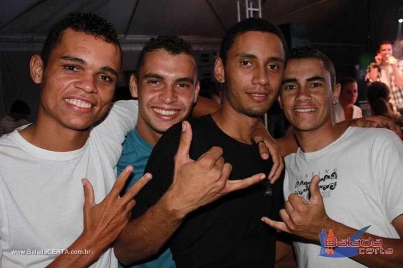 Balada: Balada Sertaneja com Cleber & Cauan em Luzi�nia - GO