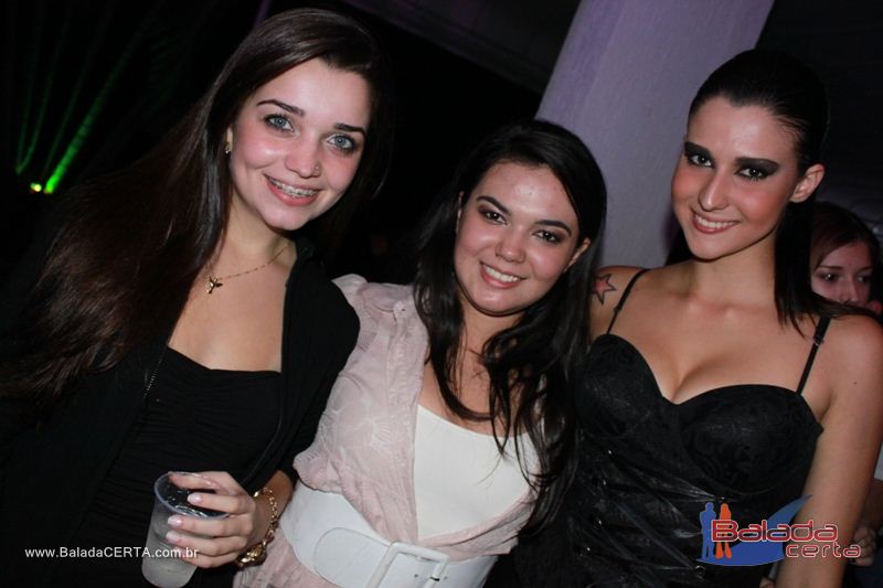 Balada: Balada Sertaneja com Cleber & Cauan em Luzi�nia - GO