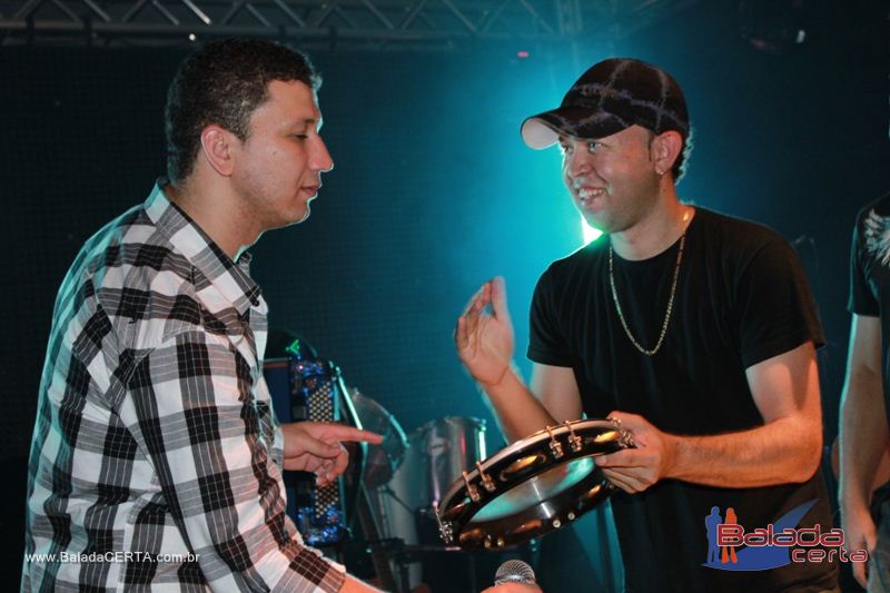 Balada: Balada Sertaneja com Cleber & Cauan em Luzi�nia - GO