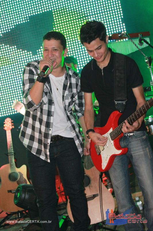 Balada: Balada Sertaneja com Cleber & Cauan em Luzi�nia - GO
