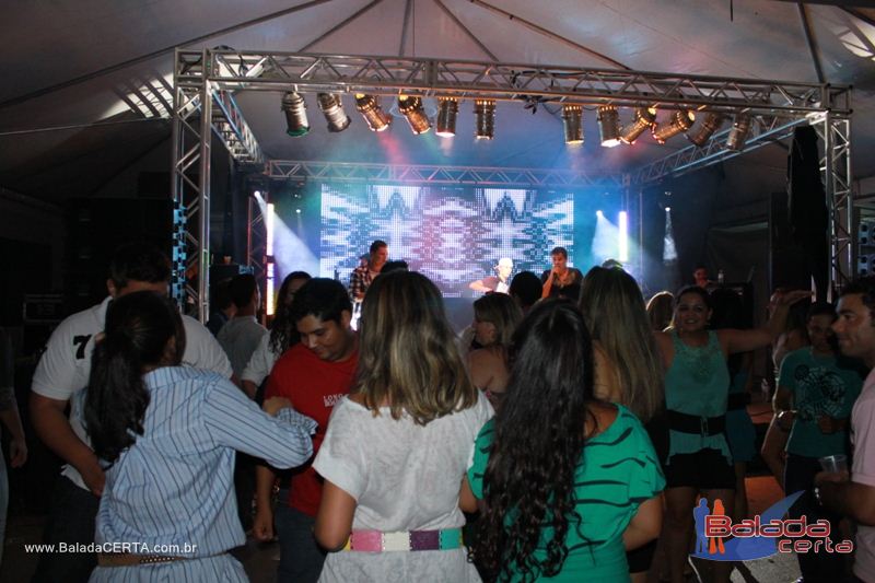 Balada: Balada Sertaneja com Cleber & Cauan em Luzi�nia - GO