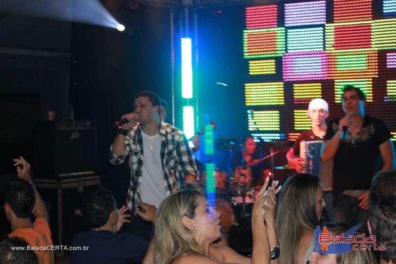 Balada: Balada Sertaneja com Cleber & Cauan em Luzi�nia - GO
