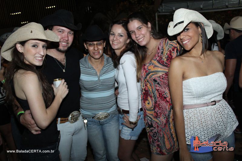 Balada: Showrrasc�o - Os Lend�rios - Fazenda Sucupira - Riacho Fundo - DF
