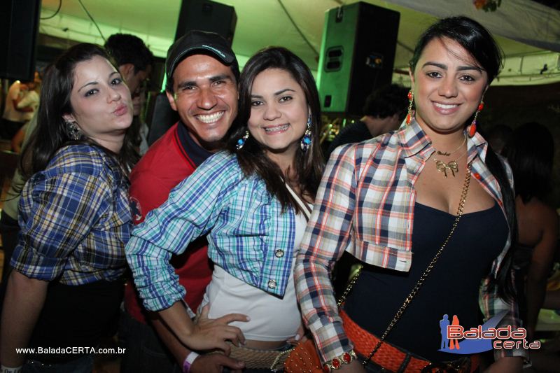 Balada: Showrrasc�o - Os Lend�rios - Fazenda Sucupira - Riacho Fundo - DF
