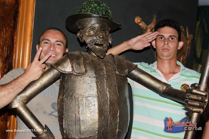 Balada: Fotos de quarta na Dom QuiChopp - Areal - DF