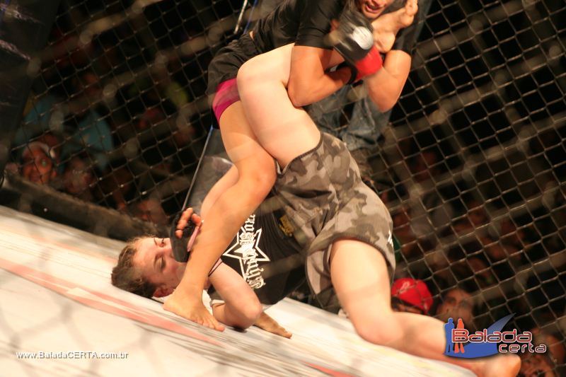 Balada: B2 MMA - Arena de Tits - Choncha Acstica