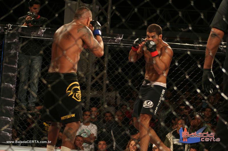 Balada: B2 MMA - Arena de Tits - Choncha Acstica
