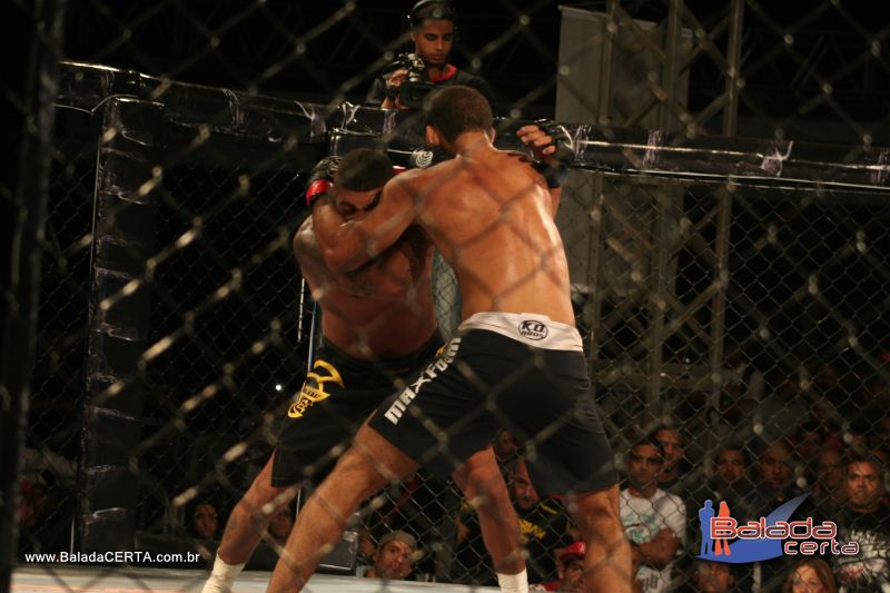 Balada: B2 MMA - Arena de Tits - Choncha Acstica