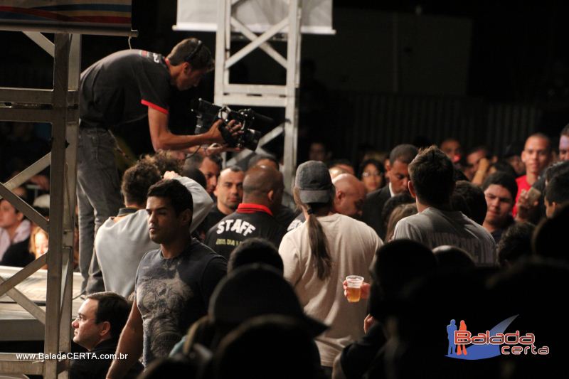 Balada: B2 MMA - Arena de Tits - Choncha Acstica