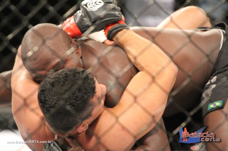 Balada: B2 MMA - Arena de Tits - Choncha Acstica