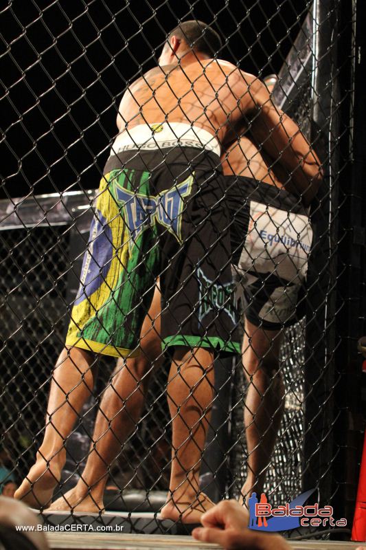 Balada: B2 MMA - Arena de Tits - Choncha Acstica