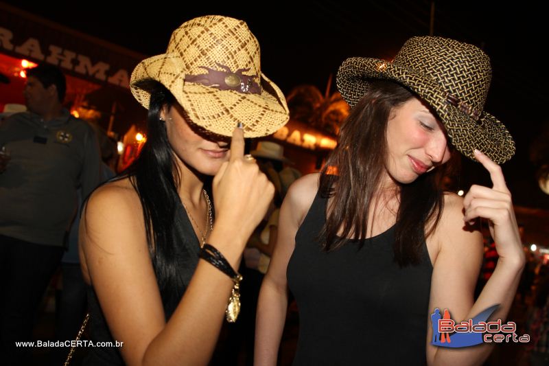 Balada: Festa do Peo Barretos 2011 - Excurso Os Lendrios - Barretos - SP