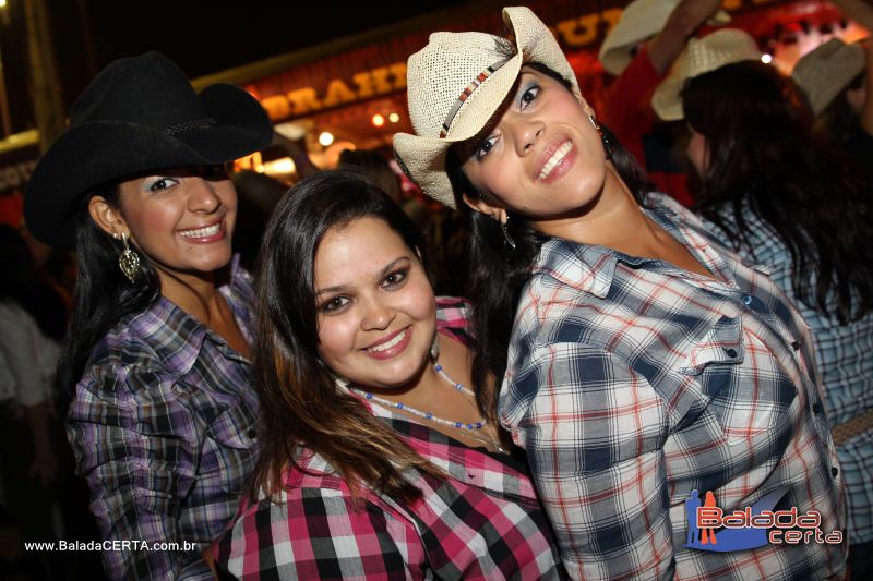 Balada: Festa do Peo Barretos 2011 - Excurso Os Lendrios - Barretos - SP