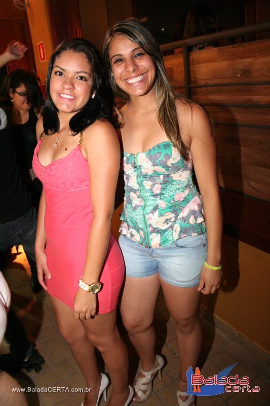 Balada: Fotos de Sexta no Sucesso Show Bar em Taguatinga - DF