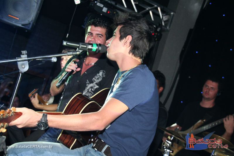 Balada: Fotos de segunda no Ca�apa Bar em Taguatinga - DF