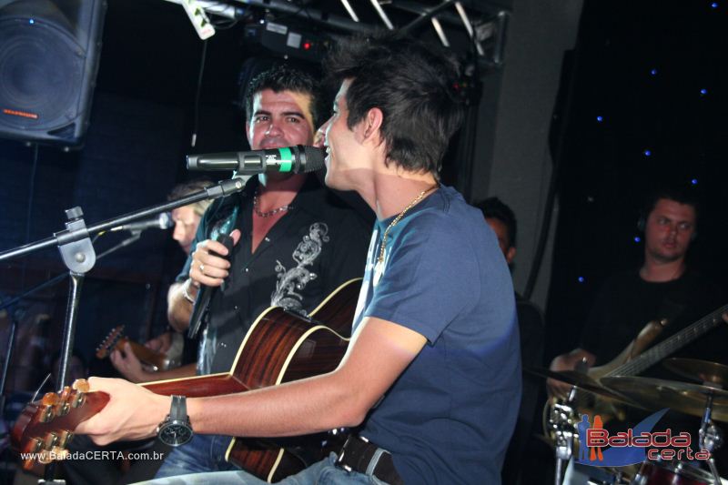 Balada: Fotos de segunda no Ca�apa Bar em Taguatinga - DF