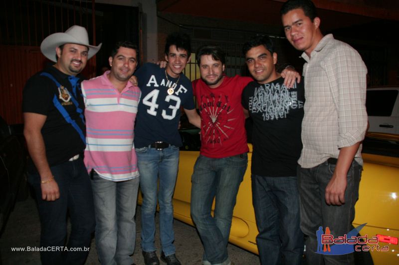 Balada: Fotos de segunda no Ca�apa Bar em Taguatinga - DF