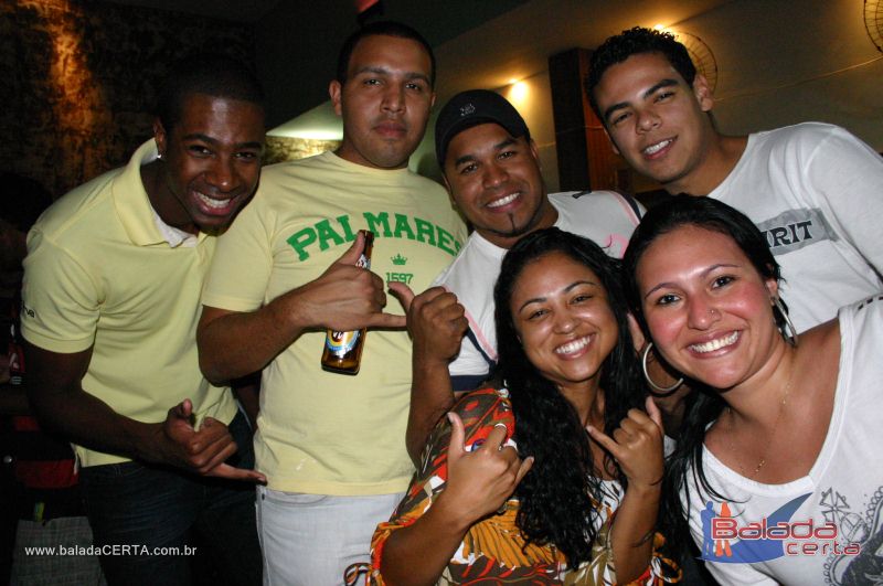 Balada: Fotos de domingo no Ca�apa em Valpara�zo - GO