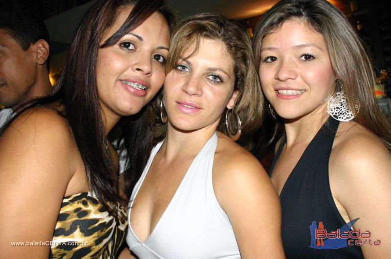 Balada: Fotos de domingo no Ca�apa em Valpara�zo - GO