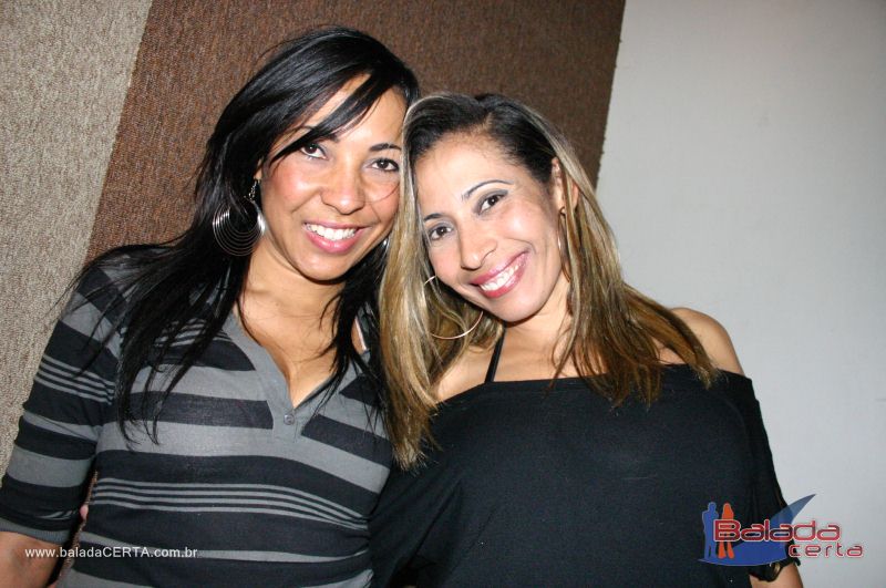Balada: Fotos de domingo no Ca�apa em Valpara�zo - GO
