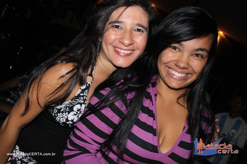 Balada: Fotos de domingo no Ca�apa em Valpara�zo - GO