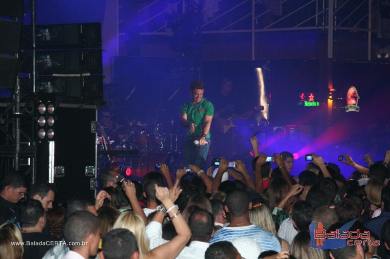 Balada: Show de Eduardo Costa na Via Stadium em Taguatinga - DF