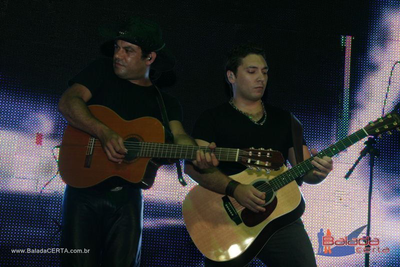 Balada: Show de Rio Negro & Solim�es na Via Stadium em Taguatinga - DF