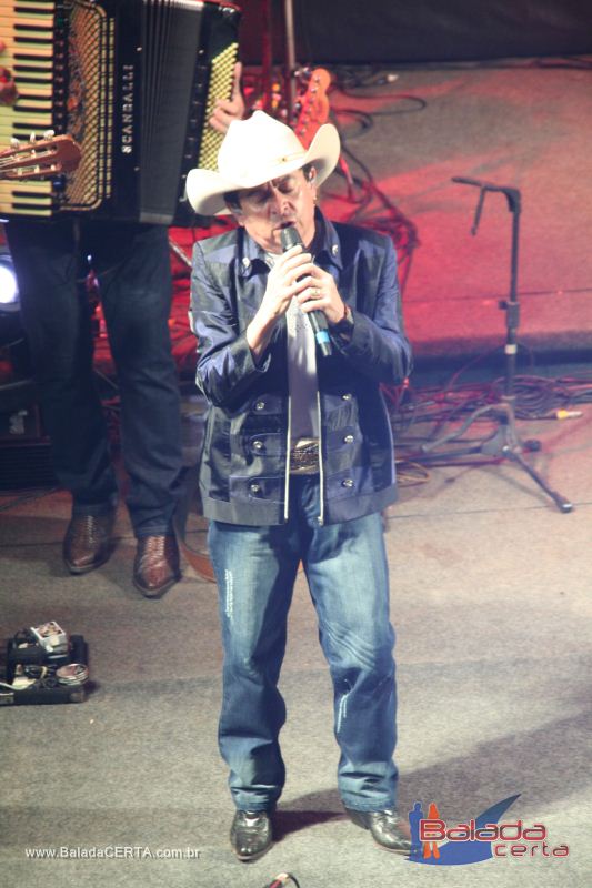 Balada: Show de Rio Negro & Solim�es na Via Stadium em Taguatinga - DF
